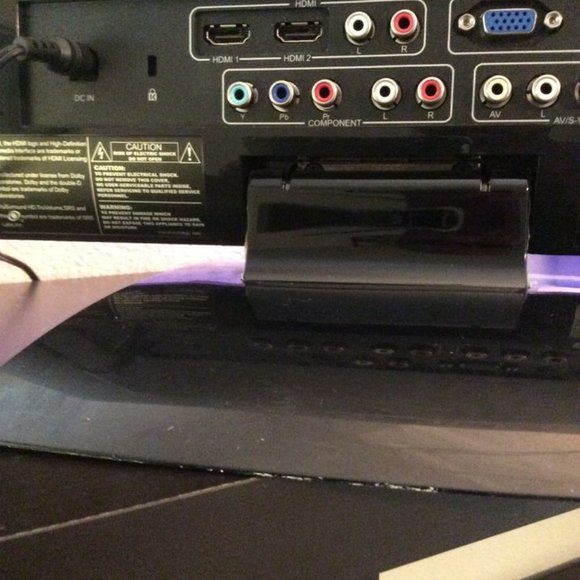 Vizio Tv 23-inch Led-Lcd - Picture 6 of 13